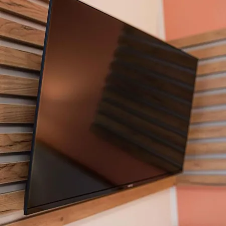 酒店 Boardinghouse